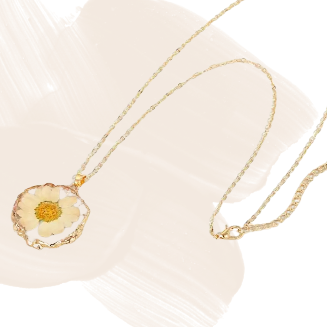 Daisy Necklace