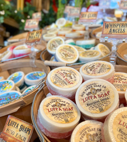 Luffa & Goat's Milk Soap: Oatmeal Milk & Honey