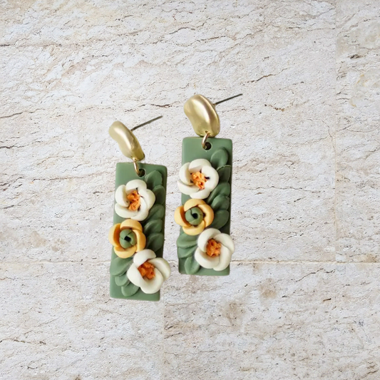 Polly's Vintage: Olive Floral Bars