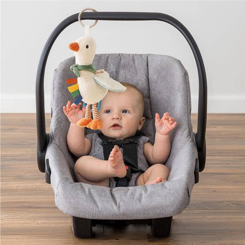 Bitzy Traveler Goose